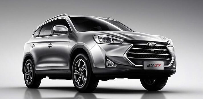Семиместный кроссовер JAC S7 появится в РФ этой осенью