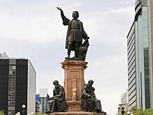 Статую Колумба в Мехико заменят на другую скульптуру