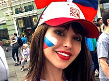 Звезда Playboy поддержала сборную после поражения