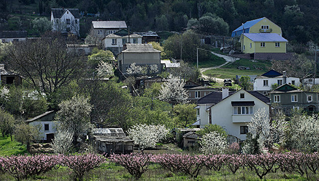 Удачные метры: кто и почем покупает загородное жилье в Крыму