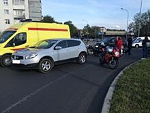 В Калининграде мотоциклист упал на круговой развязке и получил травмы