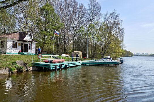 Безопасность на водоемах: Работа спасателей на воде в майские праздничные дни
