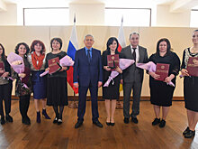 Глава региона наградил победителей конкурса "Лучший врач Северной Осетии"