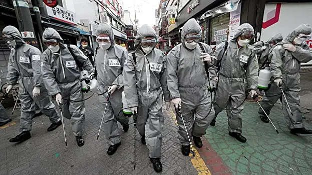 В Южной Корее COVID-19 заражены 10 512 человек