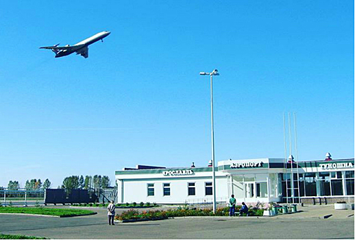 Наполеоновские планы: власти обещают сделать ярославский аэропорт одним из крупнейших в России