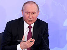 S&P улучшило прогноз по кредитному рейтингу России до "позитивного"