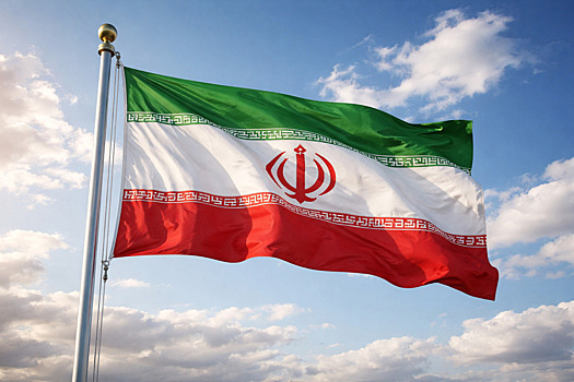 Стало известно о поджоге Корана и попытке атаки на мечеть на западе Ирана