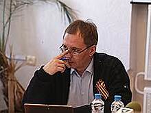 Глава исполкома открывает второй фронт