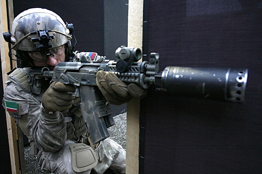 Кимаковский: В подвалах Димитрова остались минимум две тысячи человек