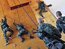 В Подмосковье тестируют скалодром для Военных игр в Сочи