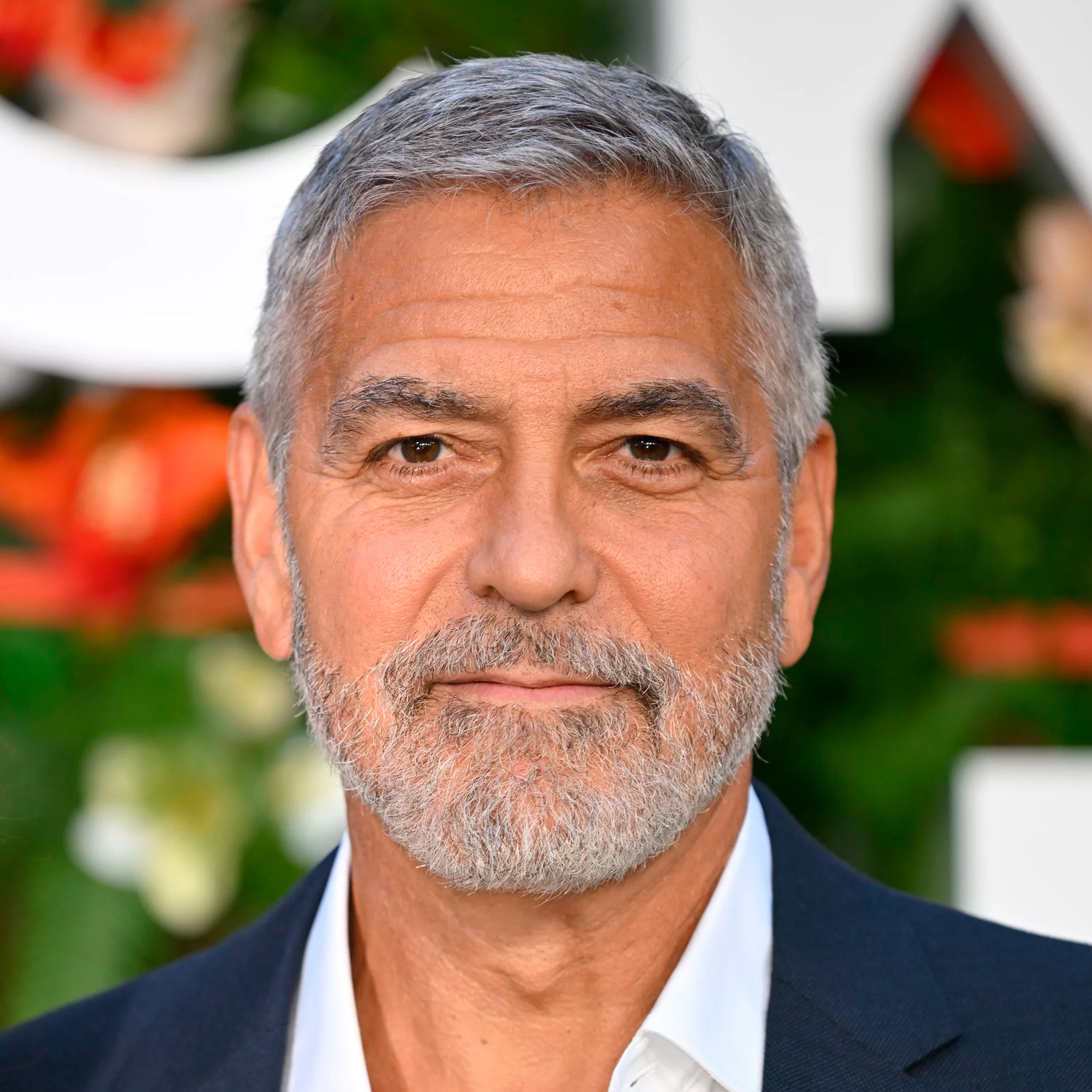 Джордж Клуни рассказал, что в подростковом возрасте страдал от паралича Белла