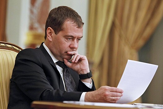 Медведев: «Россия не будет строить цифровой колхоз»