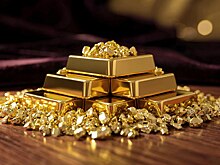 Эксперт рассказал россиянам о вложениях в золото