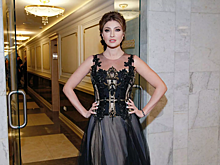 Актриса Анастасия Макеева назвала собак проститутками на встрече с детьми