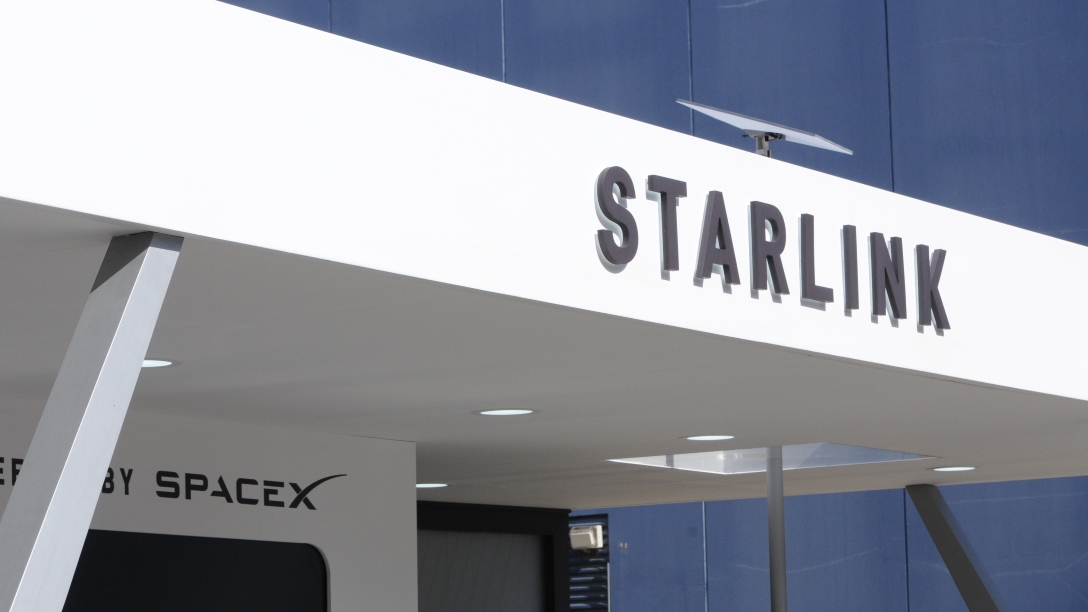 SpaceX пригрозила нелегальным абонентам Starlink отключением