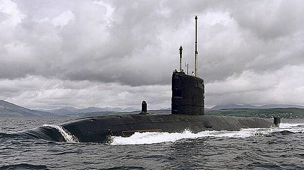 Офицер британского флота снимала эротические видео на атомной подлодке