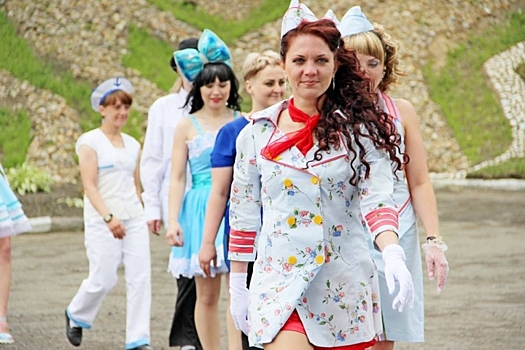 Британская газета The Guardian опубликовала модный показ из женской колонии Приморья