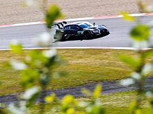 Фердинанд Габсбург вновь лидирует в третий день тестов DTM