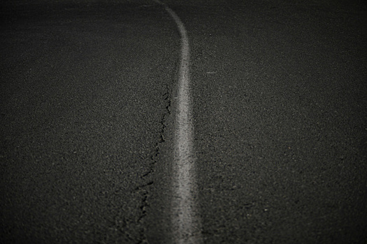 В Самаре суд обязал администрацию обновить дороги около 15 учебных заведений