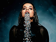 Сюзанна представила альбом, состоящий из 11 «алмазов»