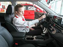 Что думают тюменцы о собянинском «Москвиче»: «Хватило того, что было раньше»