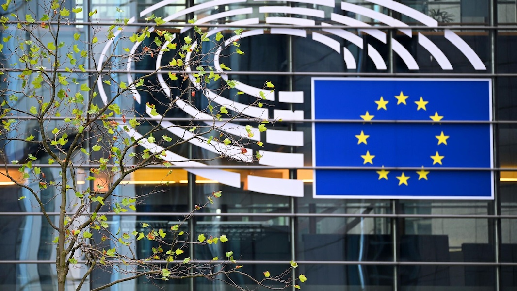 Politico: ЕС намерен 25 июня начать официальные переговоры о приеме Молдавии и Украины