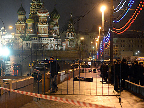Три года с убийства Немцова: россияне по-прежнему смутно представляют причины и не верят в поимку заказчиков