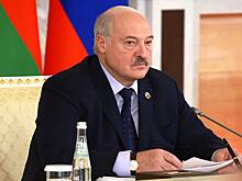 Лукашенко: Украина отвела войска от границы с Белоруссией