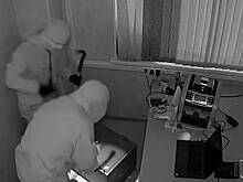 Похитителей сейфа с 10 миллионами из офиса в Подмосковье задержали в Петербурге