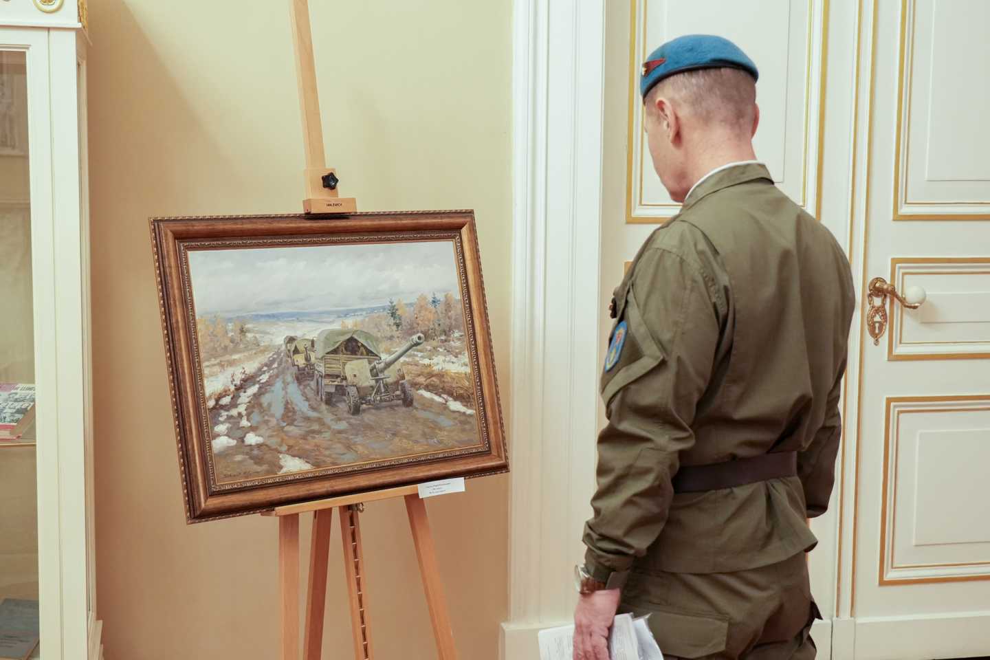 Олег Нилов запустил проект «Художники России — Героям Отечества»