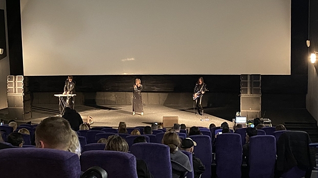 Петербуржцы посетили спецпоказ «Шугалея-3» в ТРК «Родео Драйв»