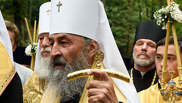 УПЦ обратилась к Порошенко с просьбой