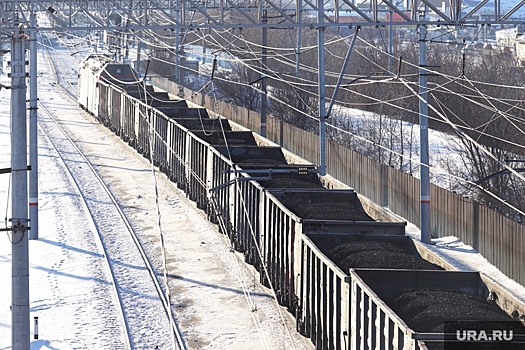 МВД: вагоны поезда сошли с рельсов в Пермском крае из-за погодных условий