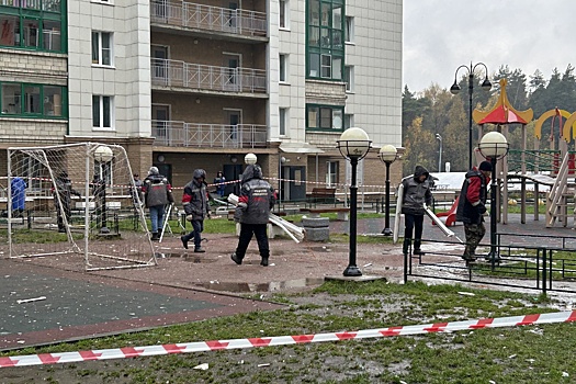 Жители Красногорска об атаке БПЛА: Взрывом разворотило лифт в доме