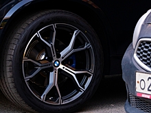 Навзана причина популярности BMW X2 с механической трансмиссией