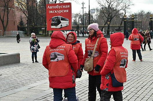 Гидов-переводчиков предлагают аттестовывать на проведение экскурсий на жестовом языке