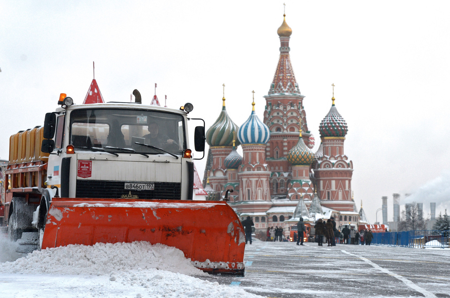 Городские службы Москвы перешли в режим повышенной готовности из-за ожидаемой непогоды