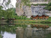 Чем озера Крыма привлекли предпринимателей и любителей эко-туризма