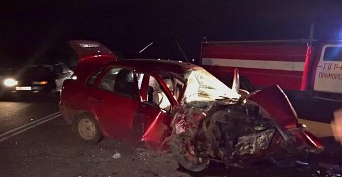 Под Волгоградом в ДТП пострадали пять человек, один погиб