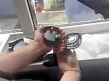 В московской больнице пациенту пытались передать сюрприз в наушниках