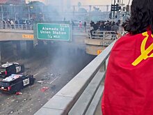 Shot: в ходе протестов в американском Сан-Франциско на улицах мелькал флаг СССР