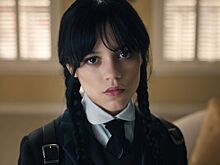 Звезда «Уэнсдей» с трудом переживает смерть Лизы Лоринг