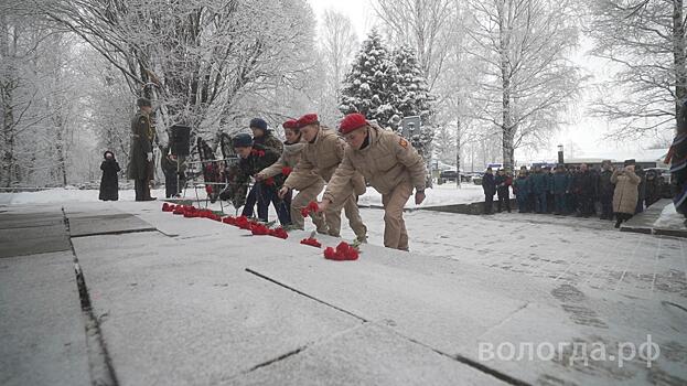 Память жертв блокадного Ленинграда почтили в Вологде