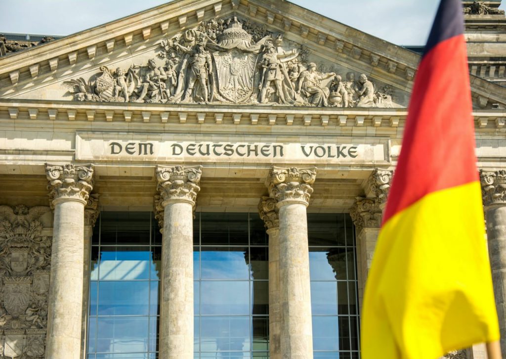 В Германии потребовали провести проверку банков по поводу дискриминации русских
