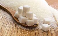 Диетолог объяснила, почему нельзя полностью отказаться от сахара