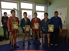 Самбисты из Вороновского заняли призовые места в соревновании