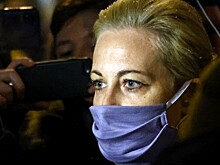 Адвокат Юлии Навальной отказался подтвердить информацию о ее вылете в Германию