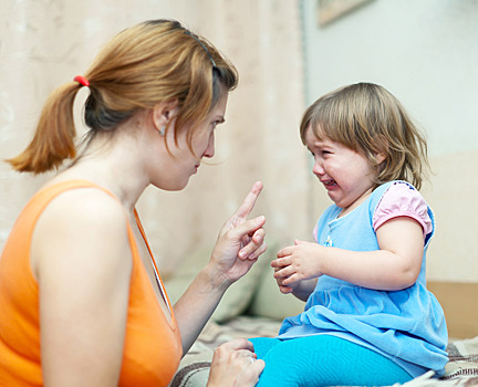Как себя вести, если кто-то кричит на своего ребенка