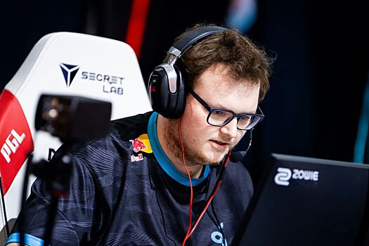 Руководитель Cloud9 рассказал, что будет с составом по CS 2 после ухода трёх игроков