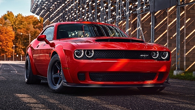 Компания Dodge официально представила 840-сильного «Демона»